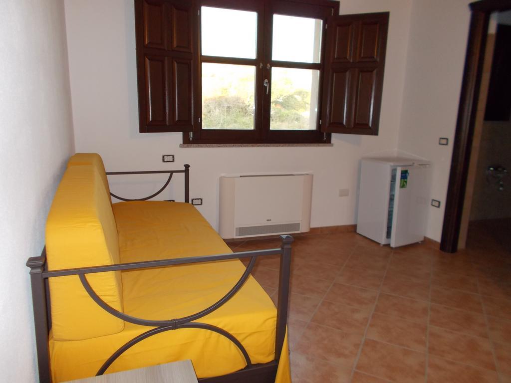 Agriturismo La Fillirea Sant'Antonio de Santadi Værelse billede